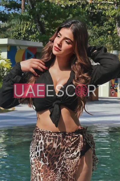 Adda, bust size B, height 168, weight 50, age 22