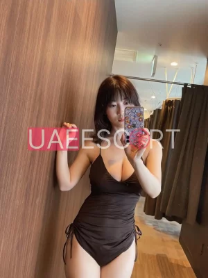 Kiara , bust size B, height 155, weight 50, age 24