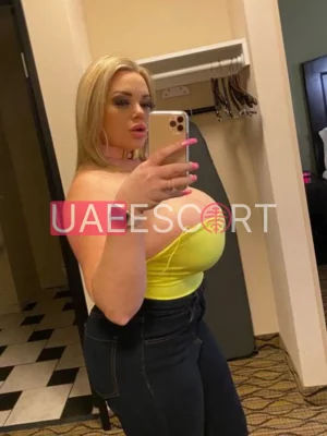 Laverne , bust size C, height 177, weight 67, age 27