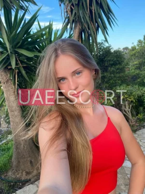 Marcia , bust size B, height 171, weight 53, age 25