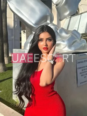 Ami , bust size C, height 168, weight 58, age 26