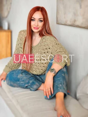 Celina , bust size B, height 160, weight 55, age 29