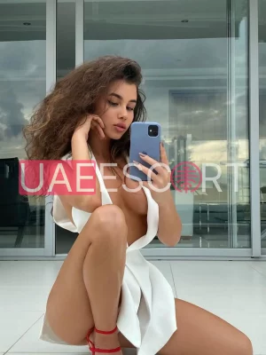 Alisa , bust size B, height 170, weight 48, age 23