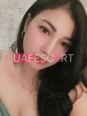 Erica , bust size B, height 165, weight 49, age 24