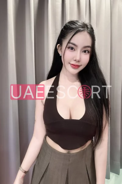 Jay, bust size C, height 155, weight 48, age 23