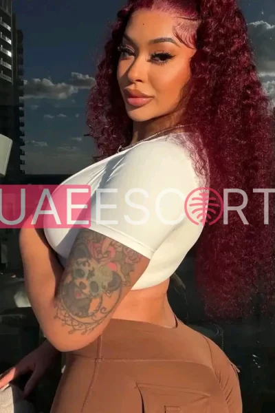 Emmy, bust size B, height 180, weight 52, age 29