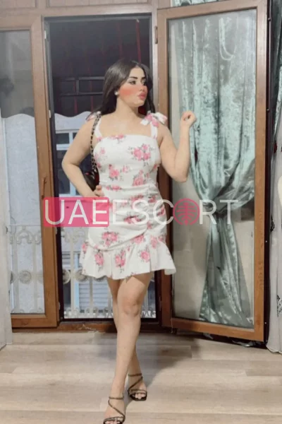 Brantley-453, bust size C, height 167, weight 66, age 23