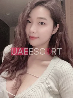 Daren-845 , bust size C, height 165, weight 51, age 28