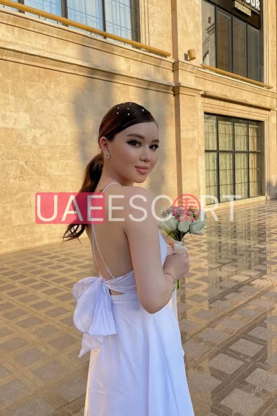 Adela, bust size B, height 167, weight 55, age 26