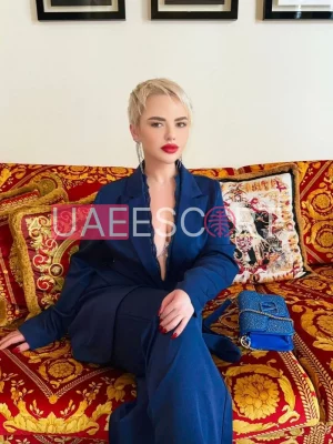 Adelina , bust size B, height 160, weight 58, age 27