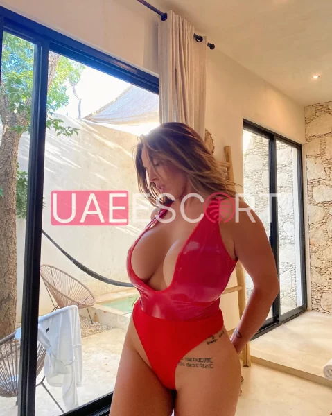 Daniela, bust size D, height 170, weight 65, age 24, photo 4