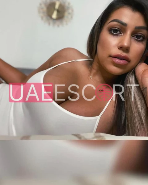 Briana, bust size B, height 178, weight 79, age 24, photo 4