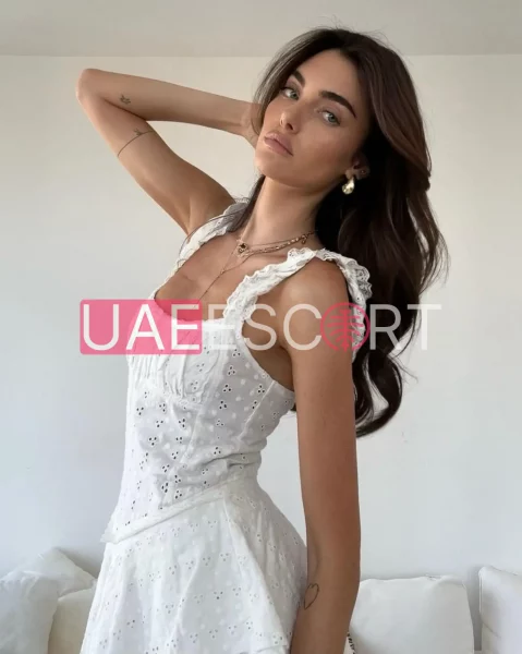 Deborah, bust size B, height 167, weight 52, age 24, photo 5