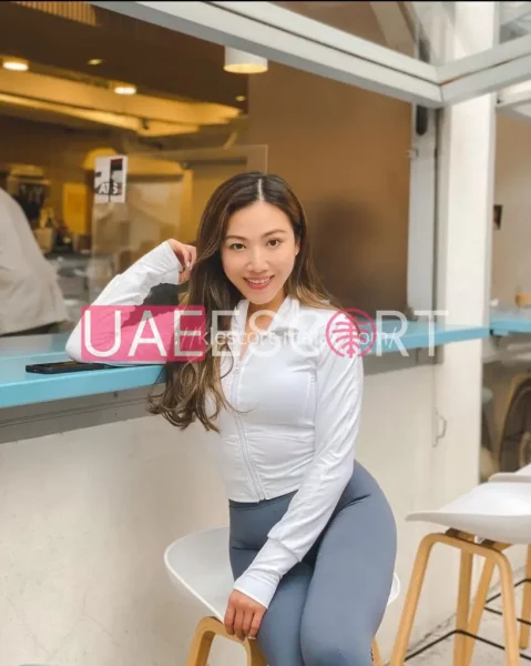 Celine, bust size C, height 163, weight 49, age 26, photo 3