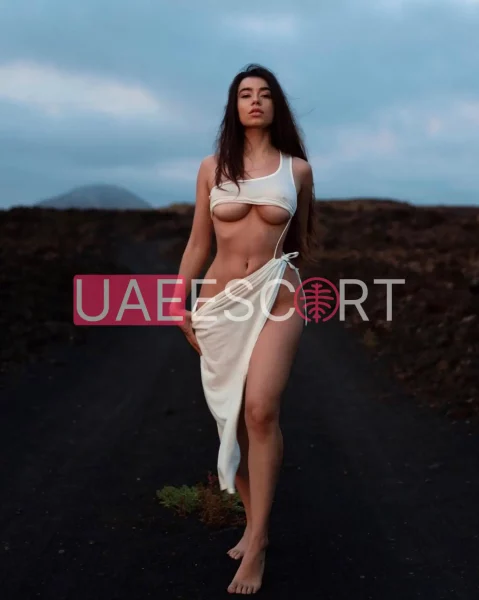 Berta, bust size C, height 169, weight 50, age 26, photo 9