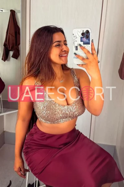 Jarred-390, bust size B, height 160, weight 60, age 19