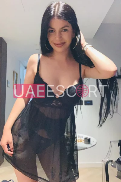 Adrianna, bust size B, height 169, weight 55, age 27