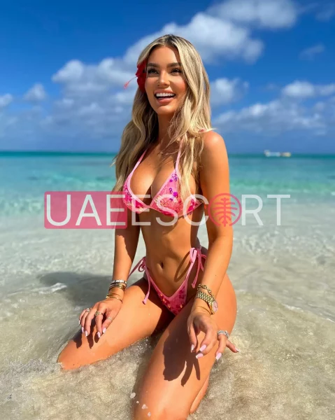 Debora, bust size D, height 169, weight 58, age 27, photo 5