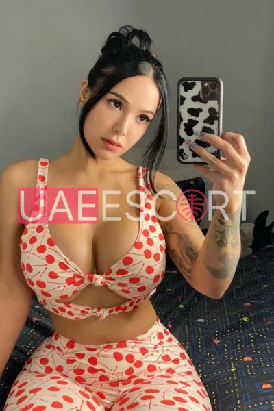 Ida, bust size C, height 174, weight 67, age 26