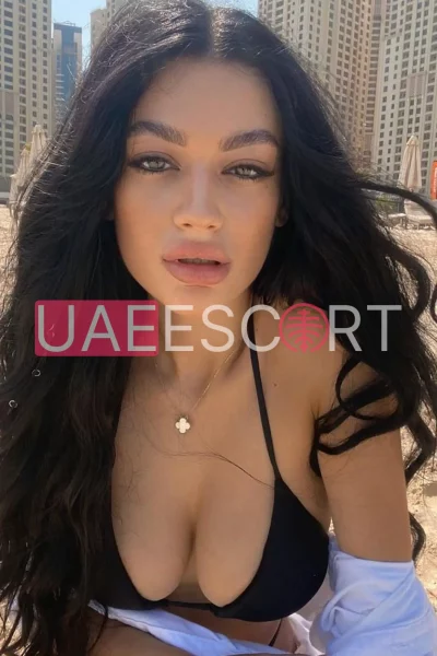 Lina, bust size C, height 163, weight 50, age 26