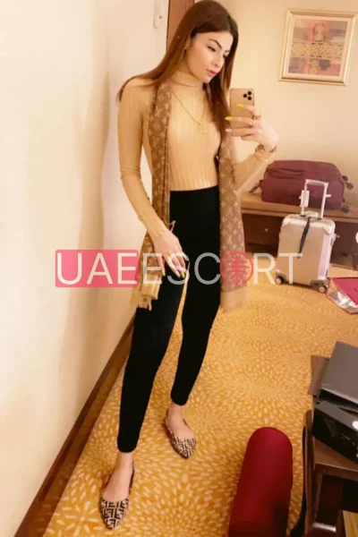 Del, bust size D, height 165, weight 47, age 22
