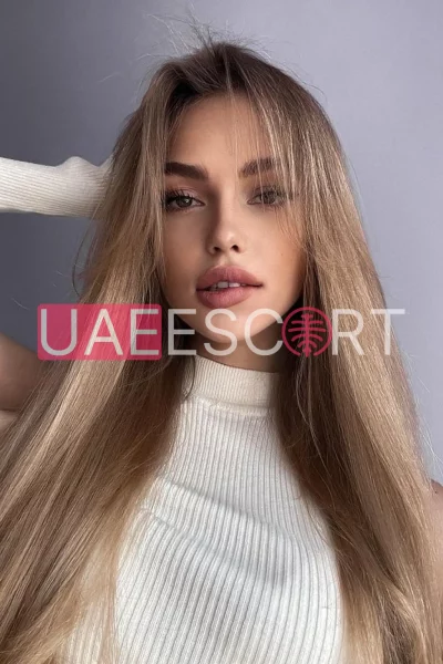 Classie-175, bust size B, height 171, weight 51, age 27