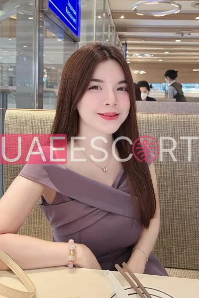 Alvera-395, bust size C, height 160, weight 47, age 23
