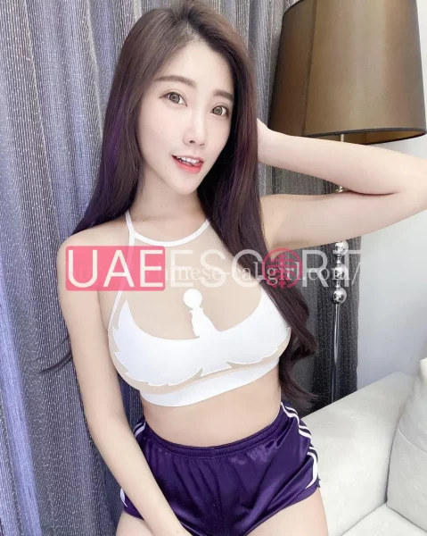 Esther, bust size C, height 165, weight 47, age 23, photo 3