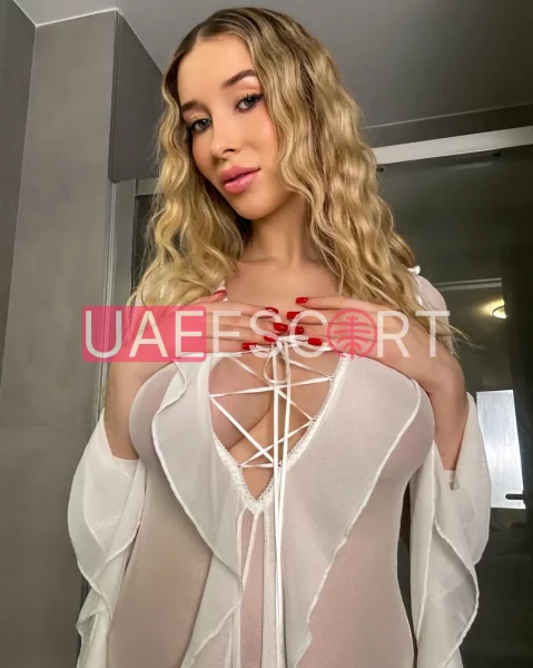 Britny-1495, bust size C, height 170, weight 46, age 25, photo 3