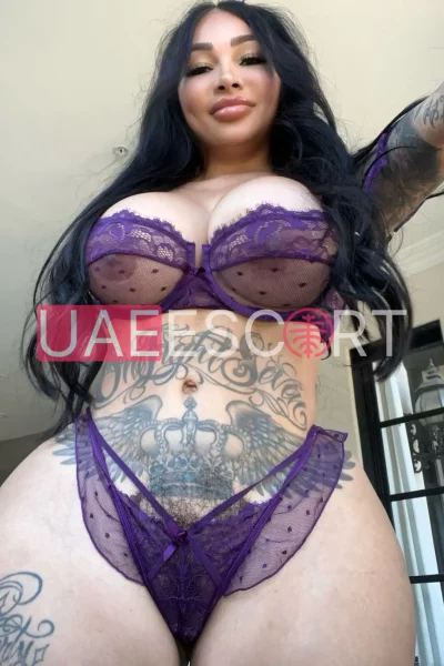 Brittany, bust size D, height 170, weight 48, age 27