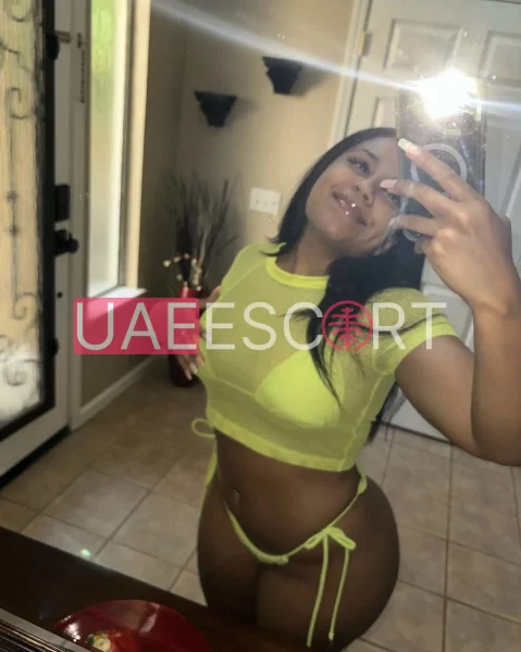 Ciara, bust size B, height 182, weight 121, age 21, photo 3