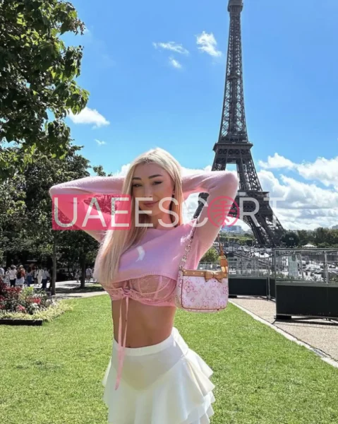 Jonna, bust size D, height 168, weight 44, age 19, photo 4
