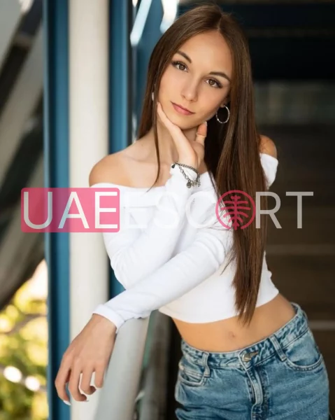Aliza, bust size B, height 168, weight 50, age 22, photo 3