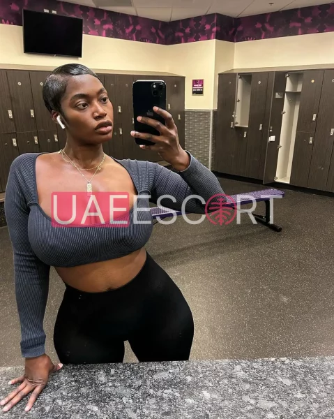 Amarion, bust size C, height 174, weight 72, age 28, photo 6