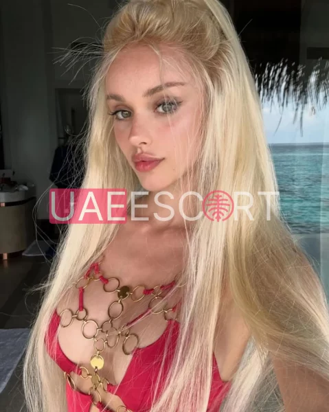 Dana, bust size B, height 168, weight 52, age 25, photo 3