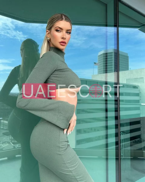 Erin, bust size D, height 169, weight 56, age 26, photo 3