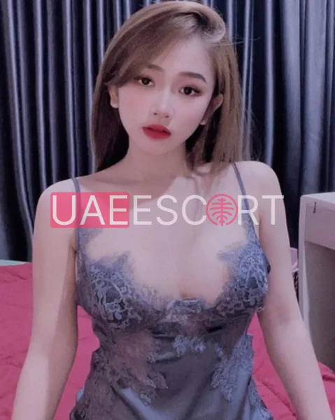 Flora, bust size D, height 160, weight 47, age 22, photo 3