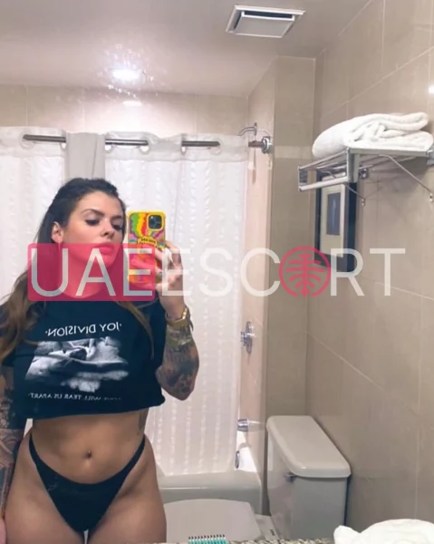 Katie, bust size C, height 152, weight 45, age 24, photo 4