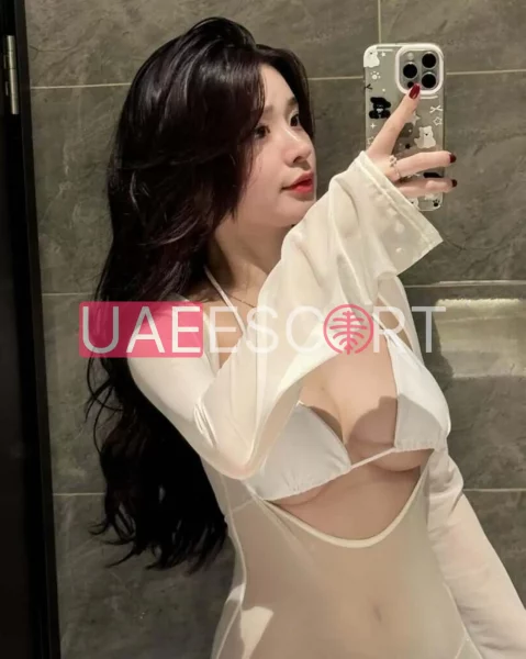 Lindy, bust size D, height 160, weight 50, age 23, photo 3