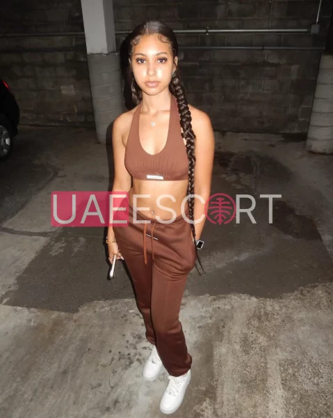 Liz, bust size B, height 160, weight 67, age 24, photo 3