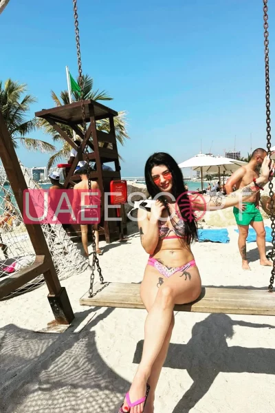 Mal, bust size C, height 167, weight 55, age 27