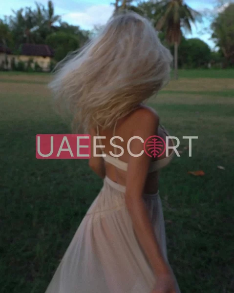 Alexandra, bust size D, height 169, weight 66, age 25, photo 4