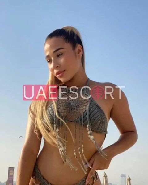 Alexis, bust size B, height 170, weight 63, age 26, photo 4