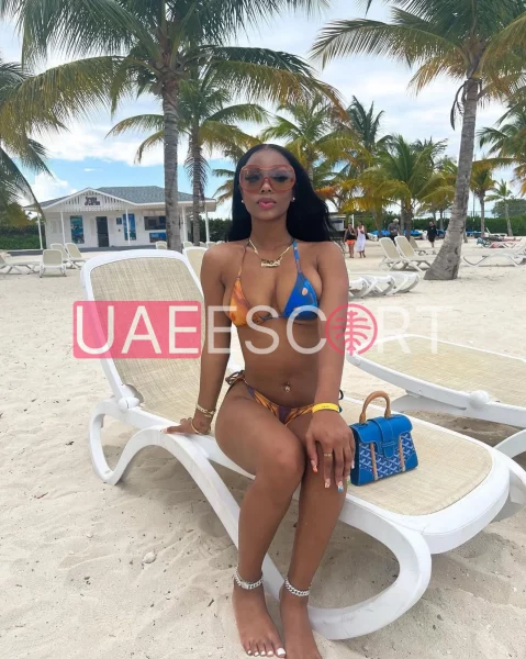 Daisy, bust size A, height 170, weight 52, age 25, photo 3