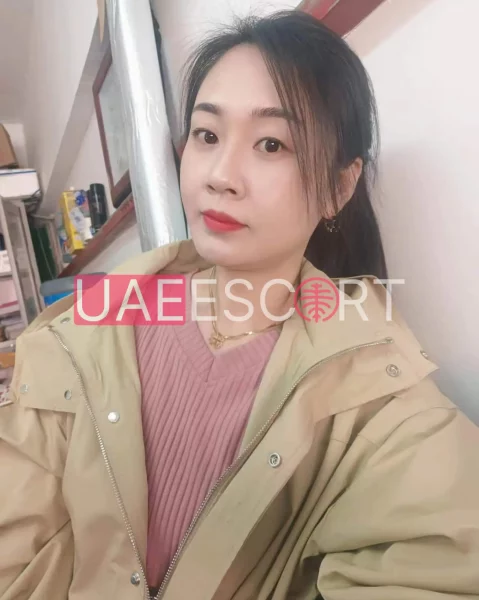 Isadora-276, bust size D, height 168, weight 58, age 18, photo 3