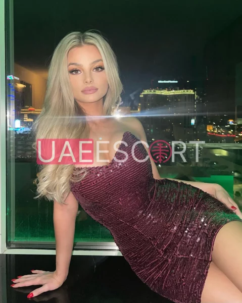 Kylie, bust size D, height 169, weight 66, age 26, photo 4