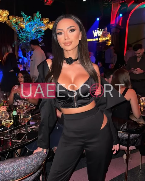 Leola, bust size B, height 168, weight 51, age 28, photo 4