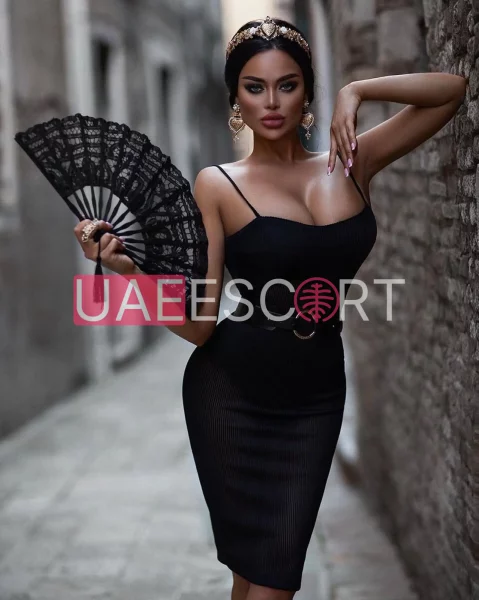 Lyndsey, bust size C, height 169, weight 58, age 28, photo 4