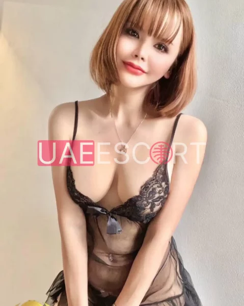 Alissa, bust size C, height 158, weight 48, age 24, photo 4