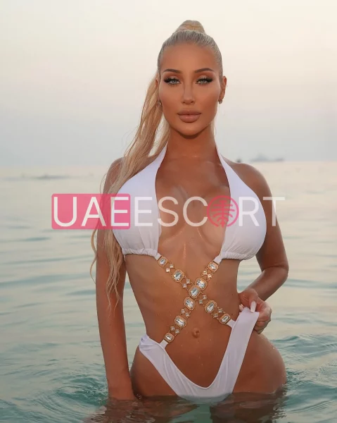 Blanca, bust size D, height 170, weight 63, age 29, photo 4